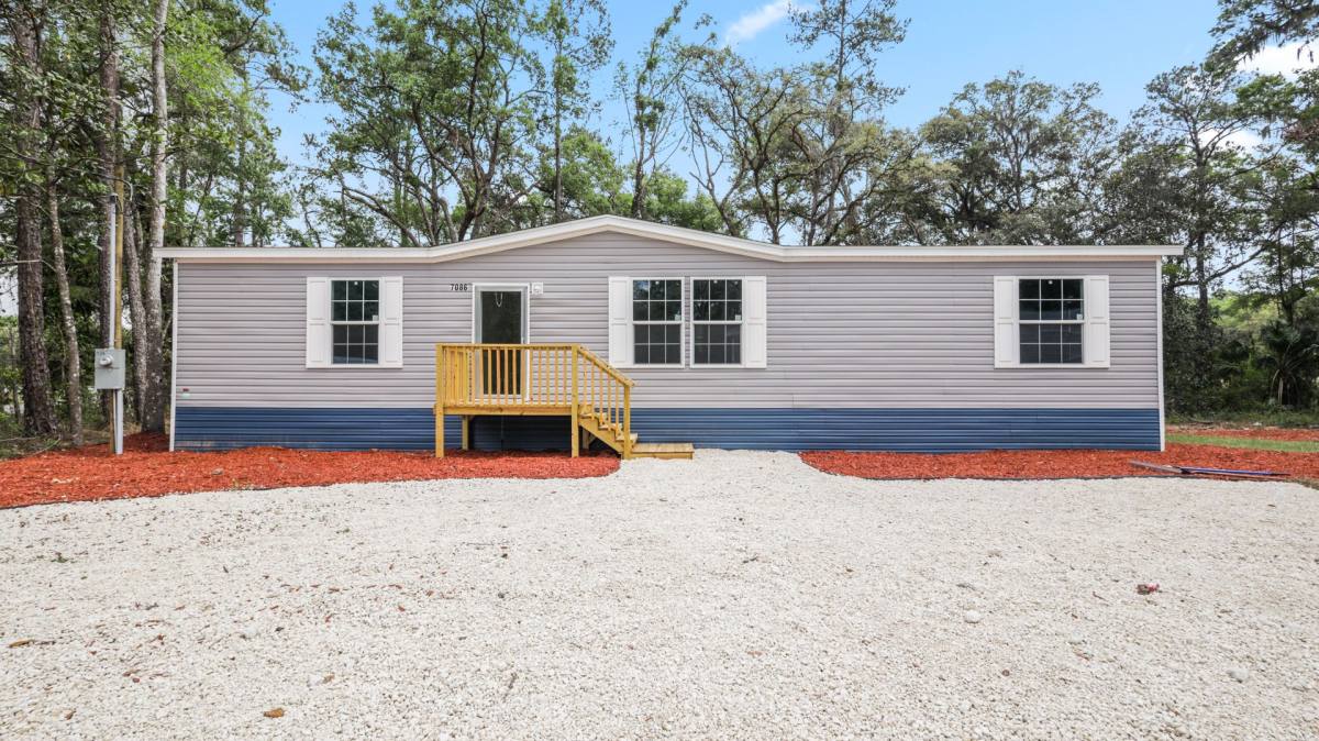 House for rent at 7086 Hilton Dr, Brooksville, FL 34601
