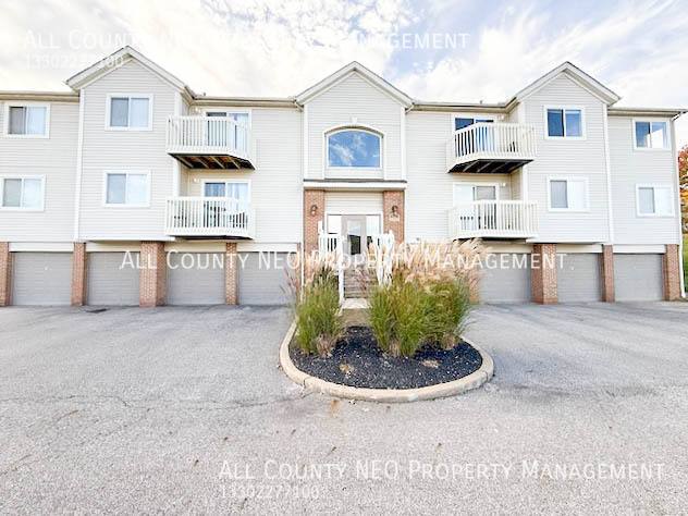 Condo for rent at 1435 Buckingham Gate Blvd #1435E, Cuyahoga Falls, OH 44221