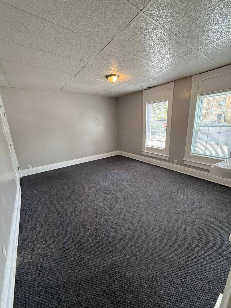Apartment for rent at 101 W Walnut St, Washington, PA 15301