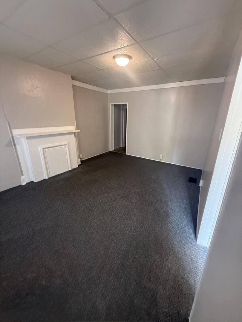 Apartment for rent at 101 W Walnut St, Washington, PA 15301