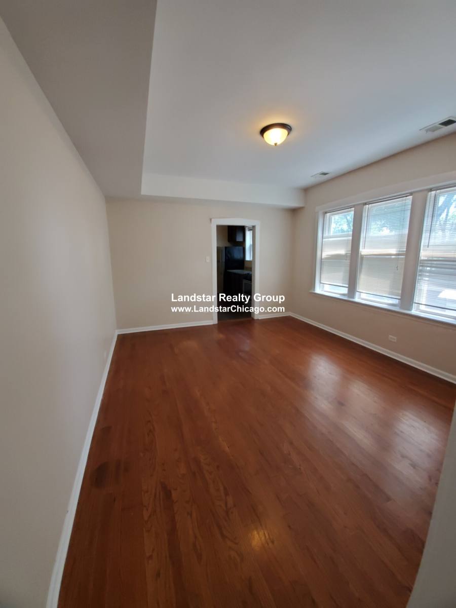 Apartment for rent at 4451 N Hamlin #1, Chicago, IL 60625