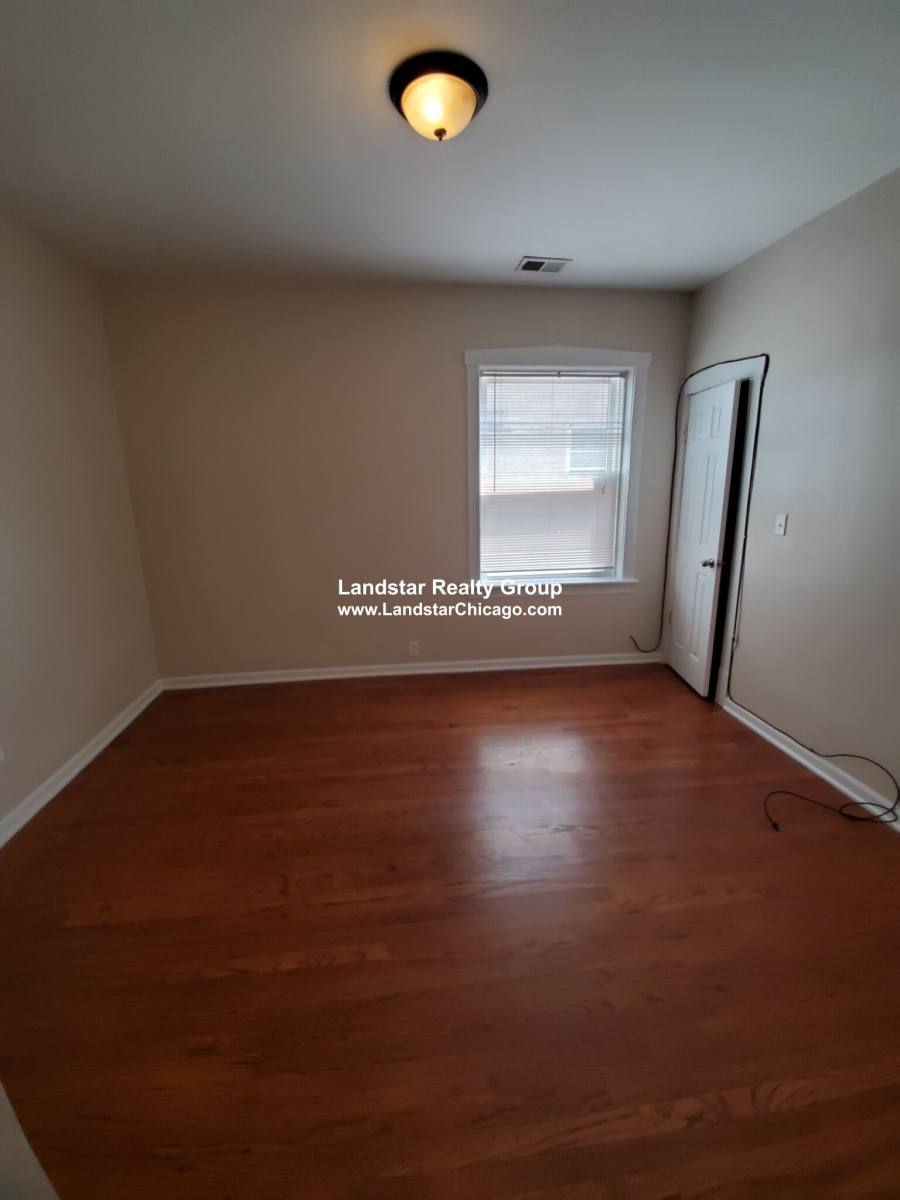 Apartment for rent at 4451 N Hamlin #1, Chicago, IL 60625