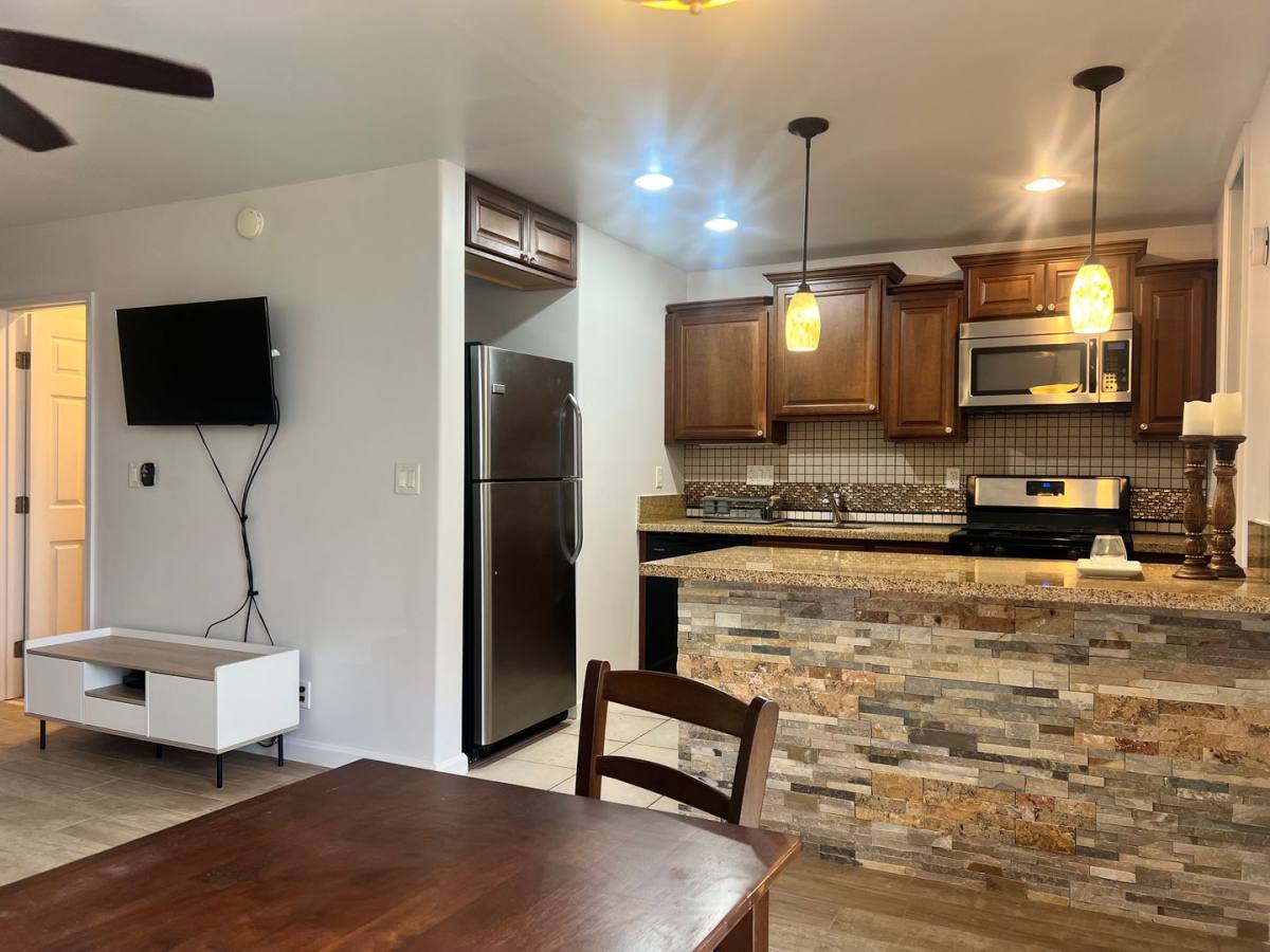 Apartment for rent at 75-5873 Walua Rd, Kailua Kona, HI 96740