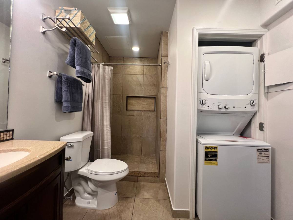 Apartment for rent at 75-5873 Walua Rd, Kailua Kona, HI 96740