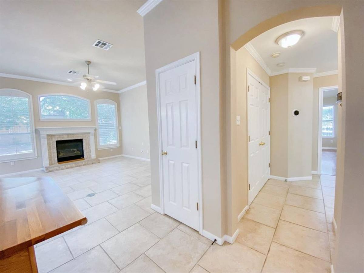 House for rent at 1904 Maize Bend Dr, Austin, TX 78727