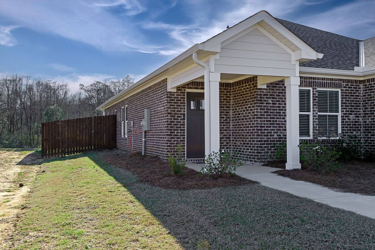 House for rent at 53 Ann James Dr, Millbrook, AL 36054