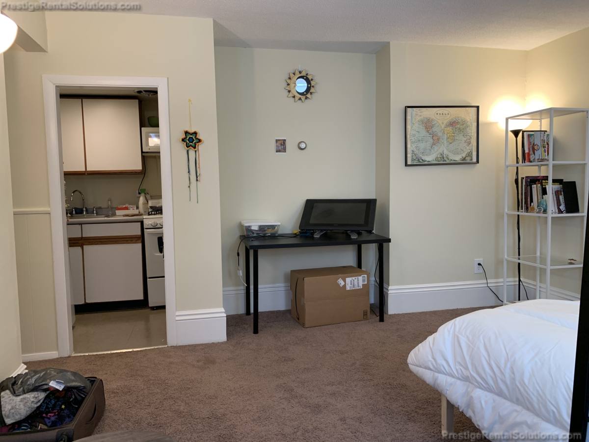 Apartment for rent at 21 Mansfield St #1R, Allston, MA 02134