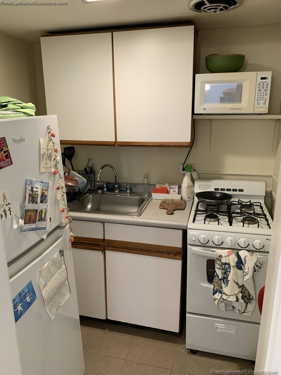 Apartment for rent at 21 Mansfield St #1R, Allston, MA 02134