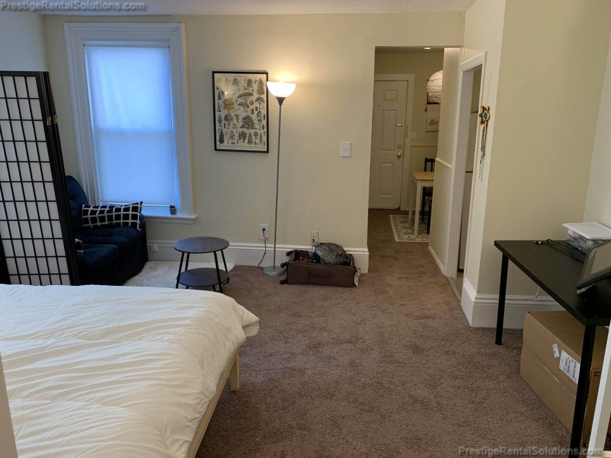Apartment for rent at 21 Mansfield St #1R, Allston, MA 02134