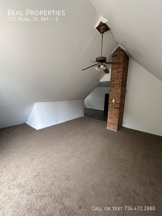 Apartment for rent at 513 Pearl St #5, Ypsilanti, MI 48197