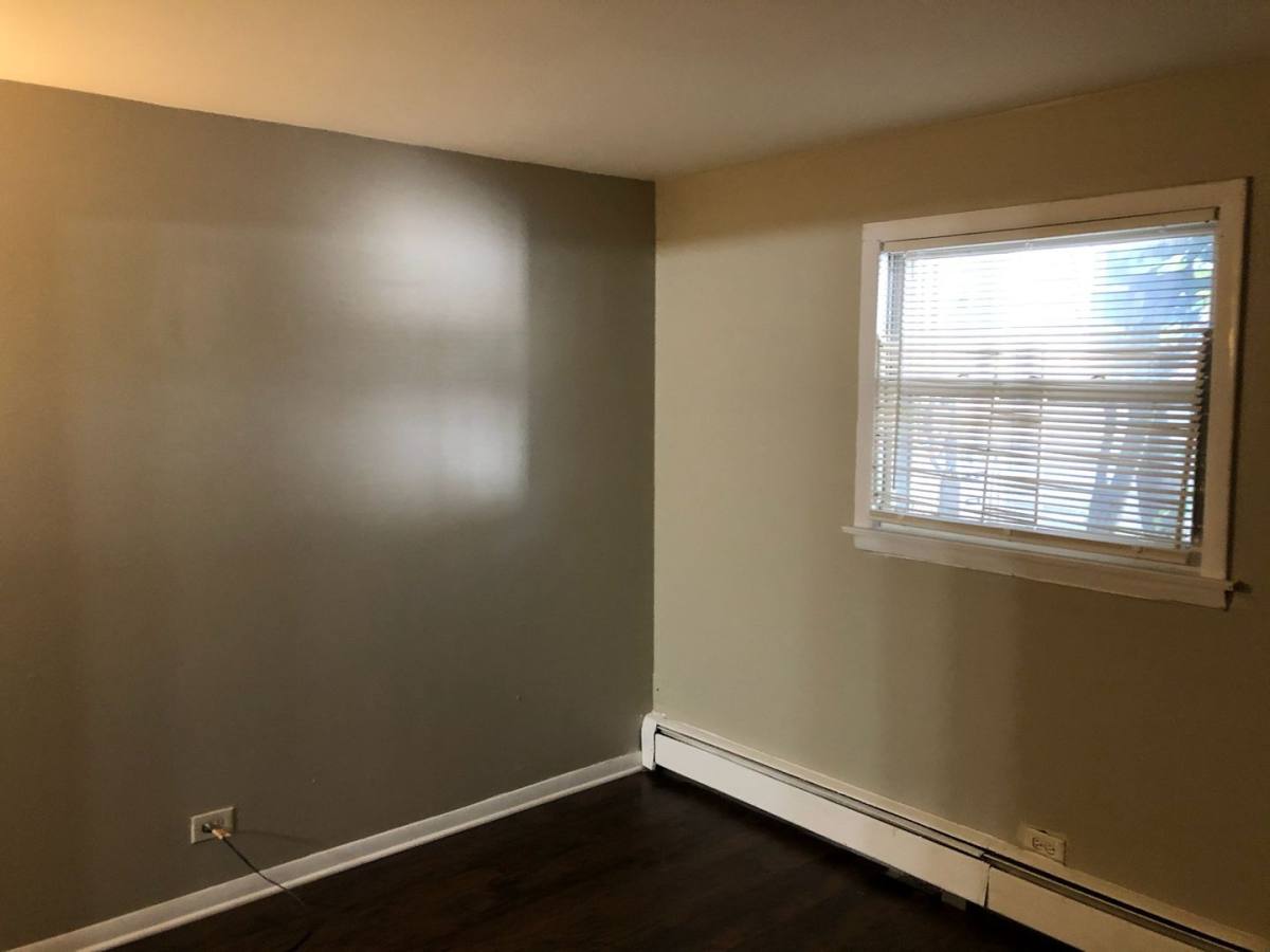 Apartment for rent at 12510 S Lincoln St, Riverdale, IL 60827