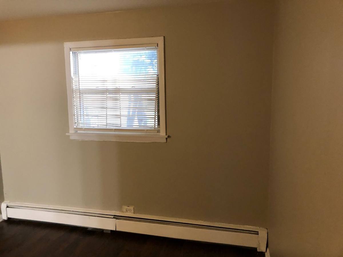 Apartment for rent at 12510 S Lincoln St, Riverdale, IL 60827