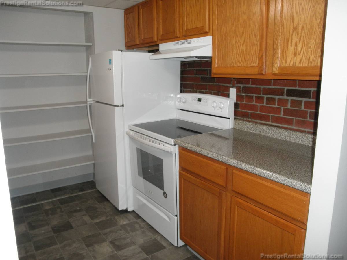 Apartment for rent at 36 Greentree Lane #12, South Weymouth, MA 02190