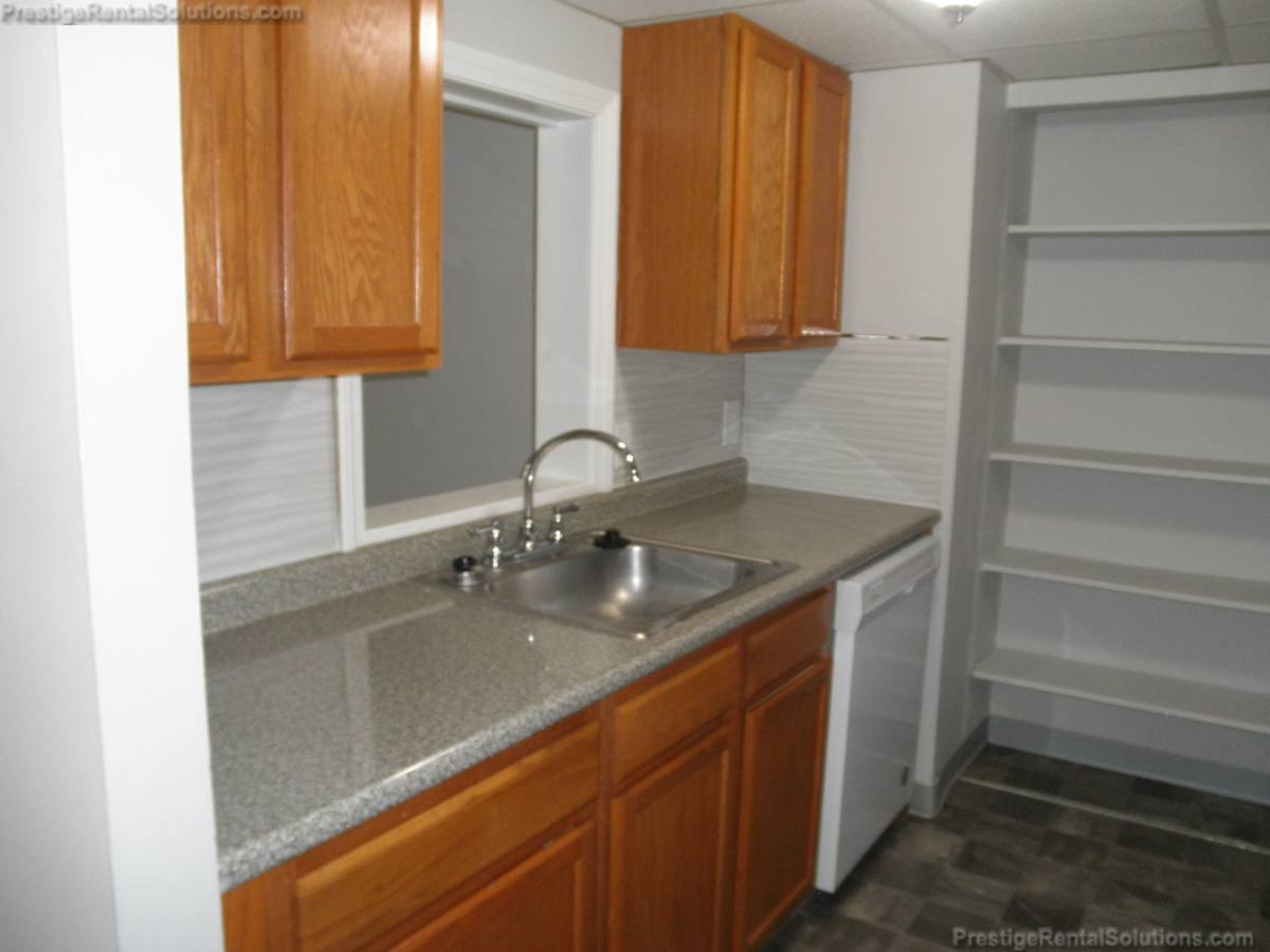 Apartment for rent at 36 Greentree Lane #12, South Weymouth, MA 02190