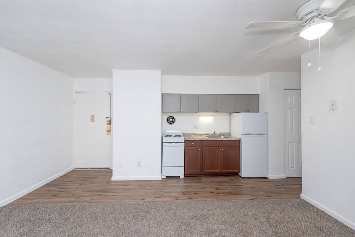 Apartment for rent at 3302 Camvic Terrace, Cincinnati, OH 45211