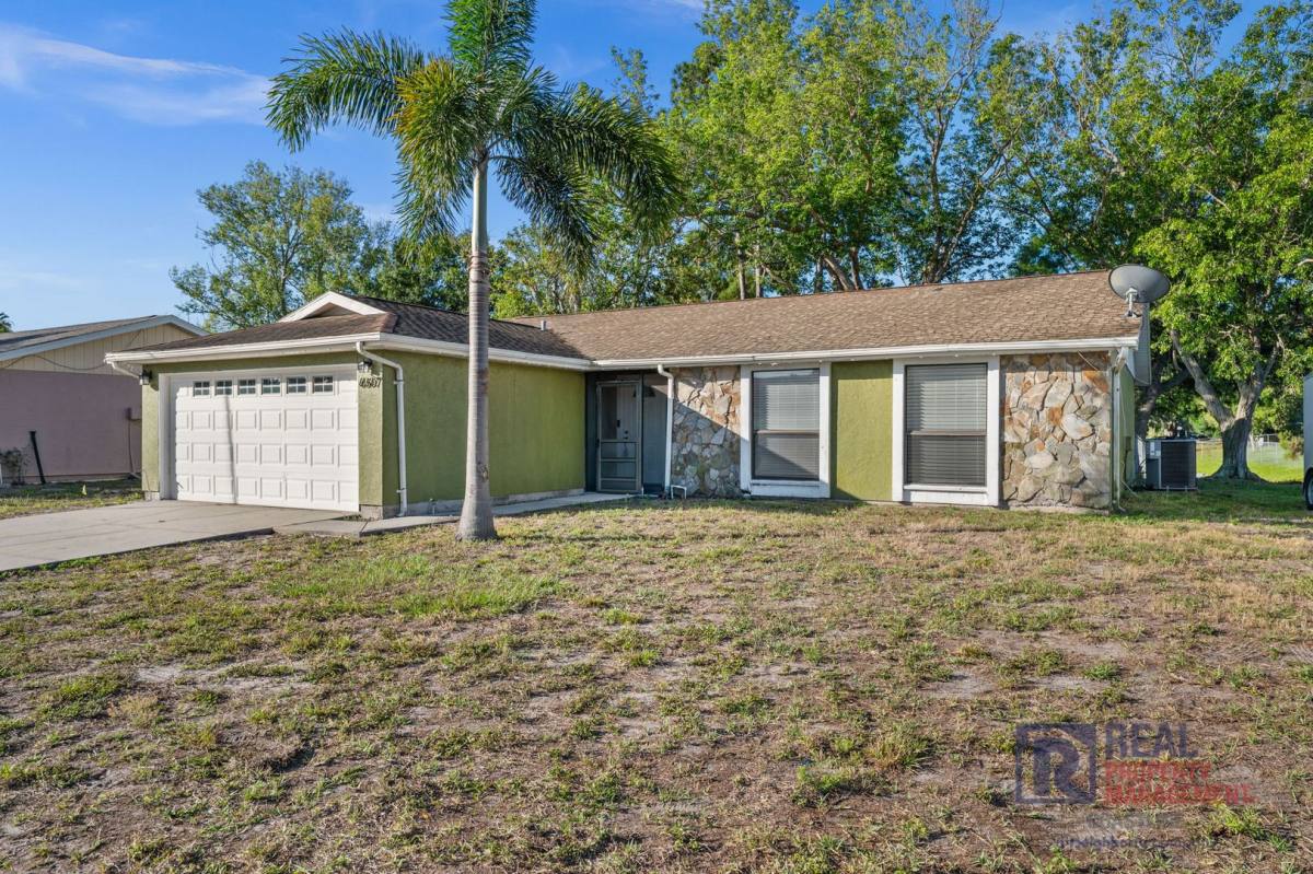 House for rent at 6507 35th Ave W, Bradenton, FL 34209