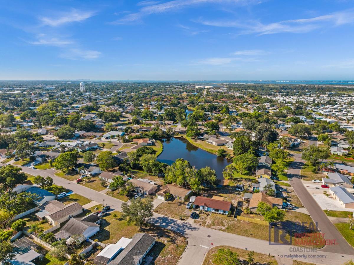 House for rent at 6507 35th Ave W, Bradenton, FL 34209