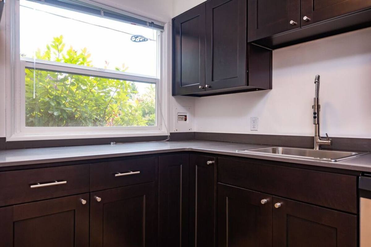 Apartment for rent at 3020 SE Waverleigh, Portland, OR 97202
