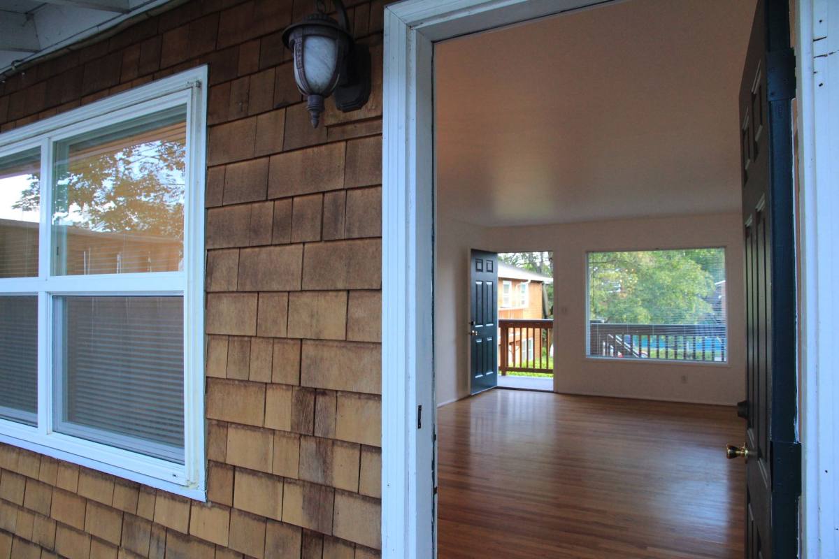 Apartment for rent at 3020 SE Waverleigh, Portland, OR 97202
