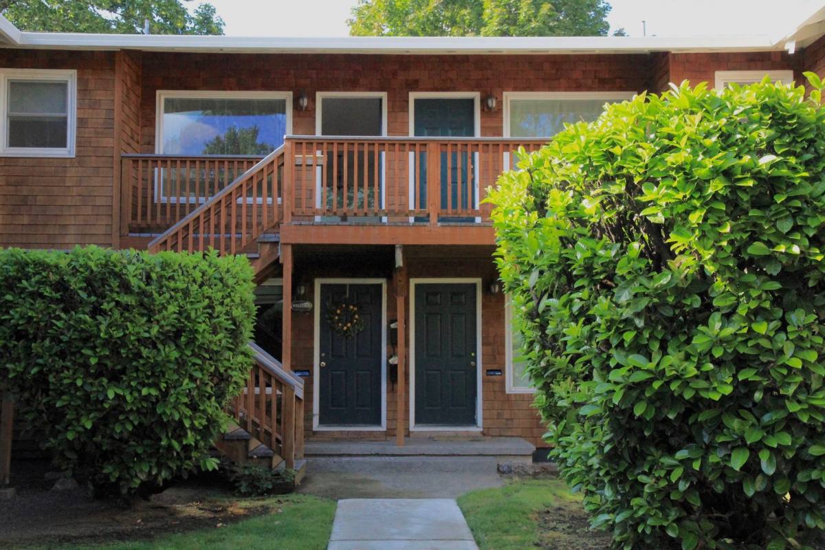 Apartment for rent at 3020 SE Waverleigh, Portland, OR 97202