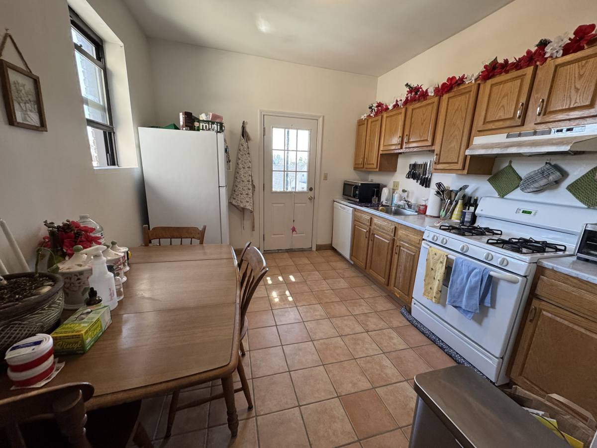 Apartment for rent at 33 Egremont Rd #4, Brighton, MA 02135