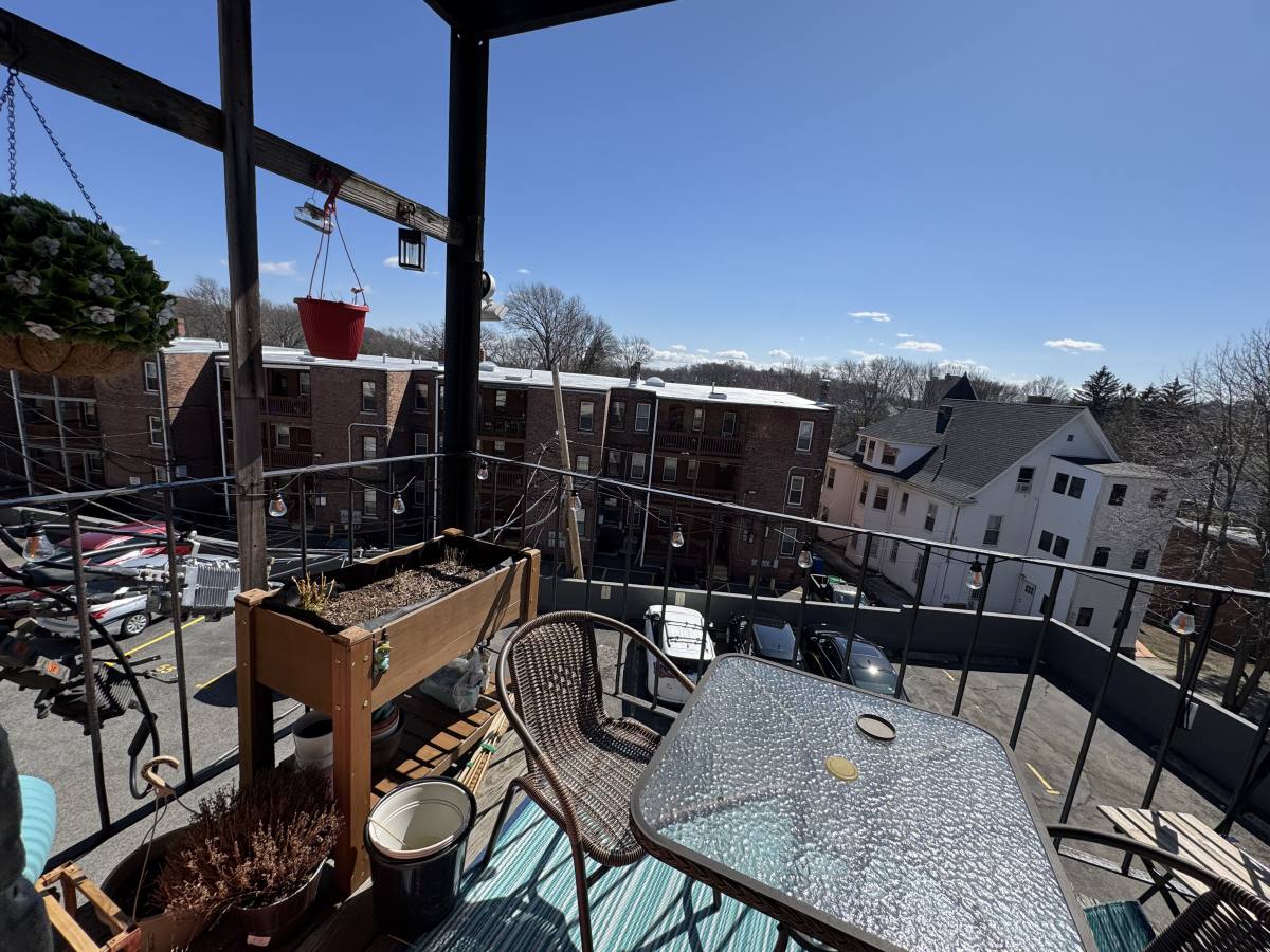 Apartment for rent at 33 Egremont Rd #4, Brighton, MA 02135