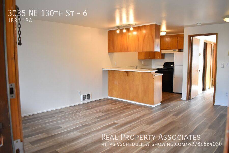 Apartment for rent at 3035 NE 130th St #6, Seattle, WA 98125