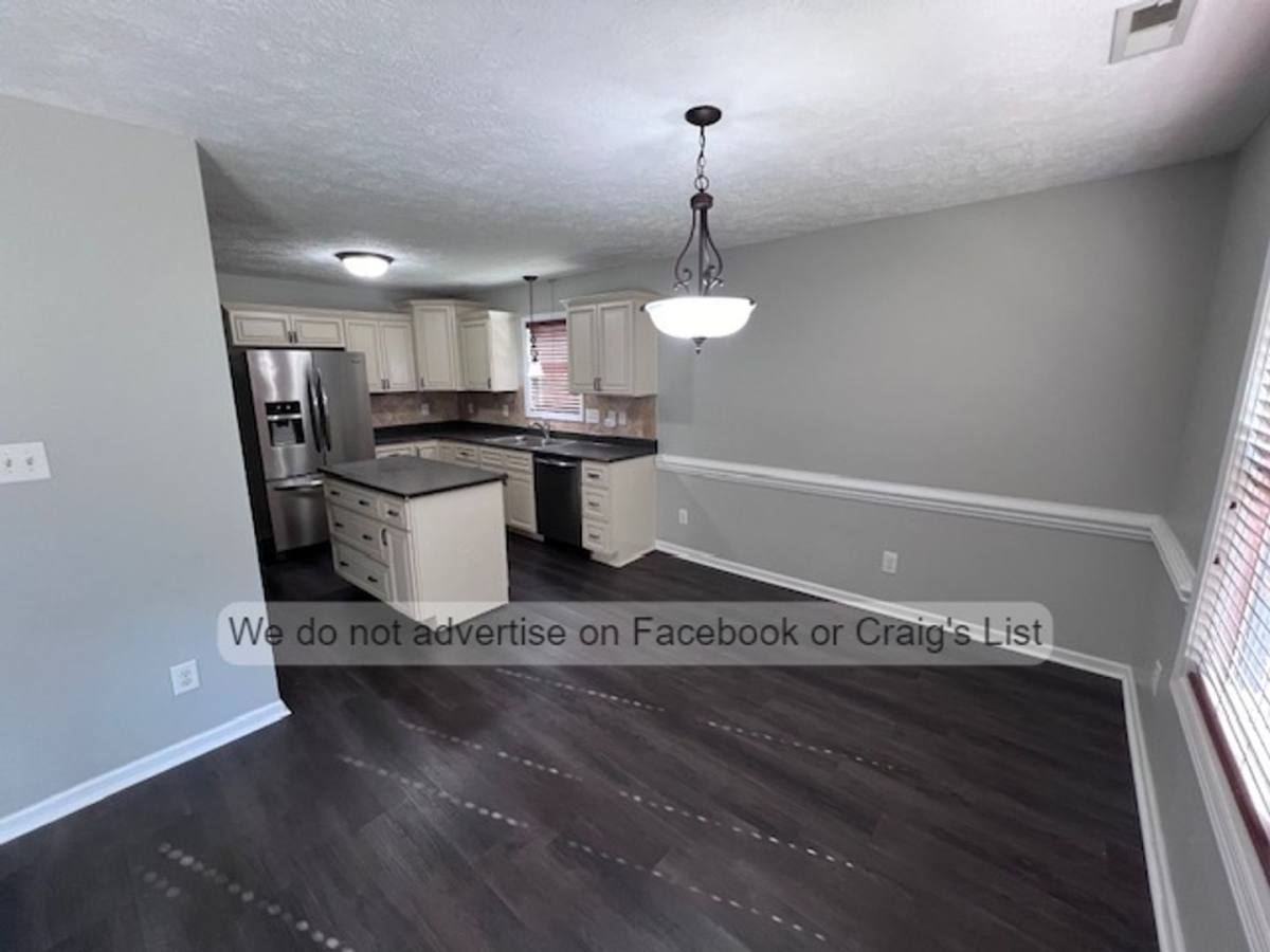 House for rent at 1233 Screech Owl Dr, Hope Mills, NC 28348