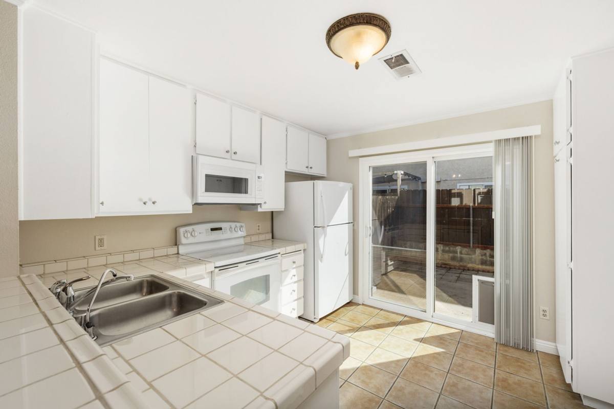 Apartment for rent at 10187 Peaceful Court, Santee, CA 92071