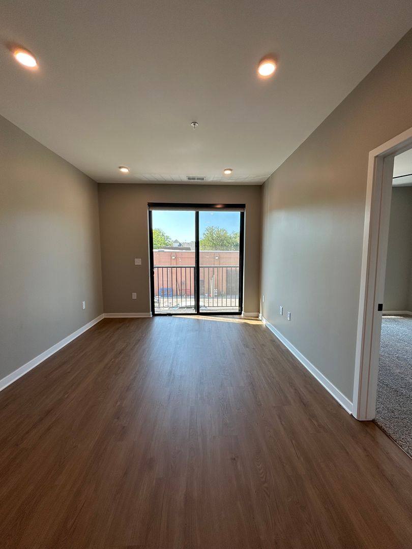 Apartment for rent at 1440 S 13th St, Omaha, NE 68108
