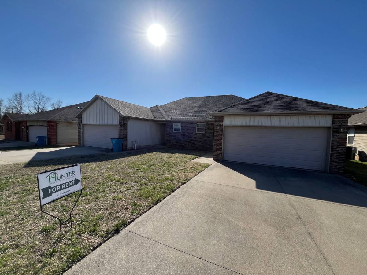 Apartment for rent at 1969 1967 S Bryson Circle, Springfield, MO 65807