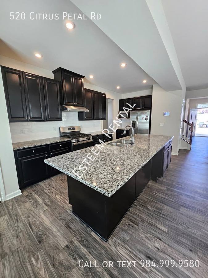 House for rent at 520 Citrus Petal Rd, Fuquay Varina, NC 27526