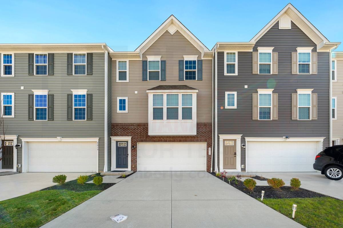 Townhouse for rent at 4011 N Steels Circle, Stow, OH 44224