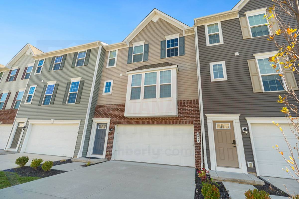 Townhouse for rent at 4011 N Steels Circle, Stow, OH 44224