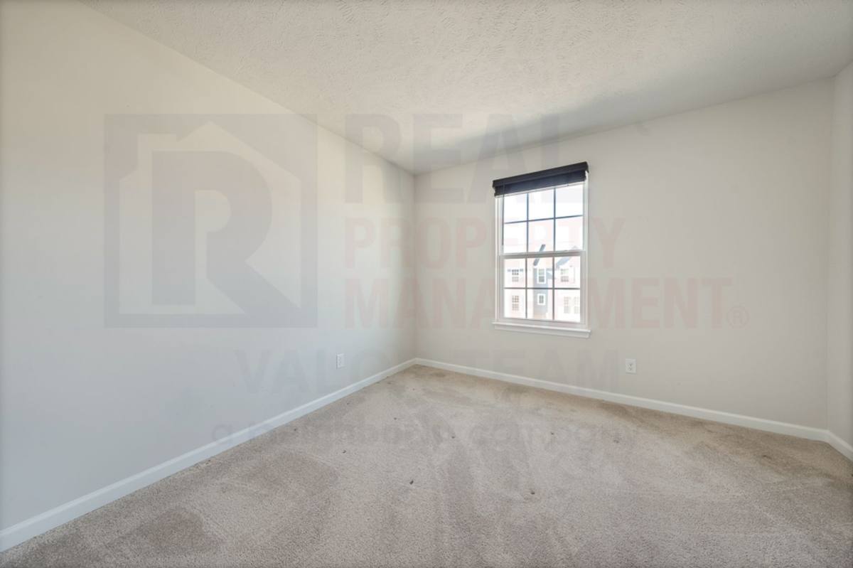 Townhouse for rent at 4011 N Steels Circle, Stow, OH 44224
