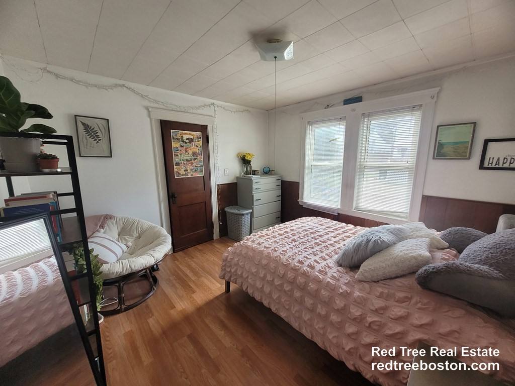 Apartment for rent at 31 Lyman Ave #1, Medford, MA 02155