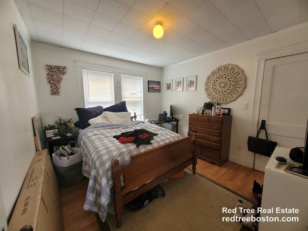 Apartment for rent at 31 Lyman Ave #1, Medford, MA 02155