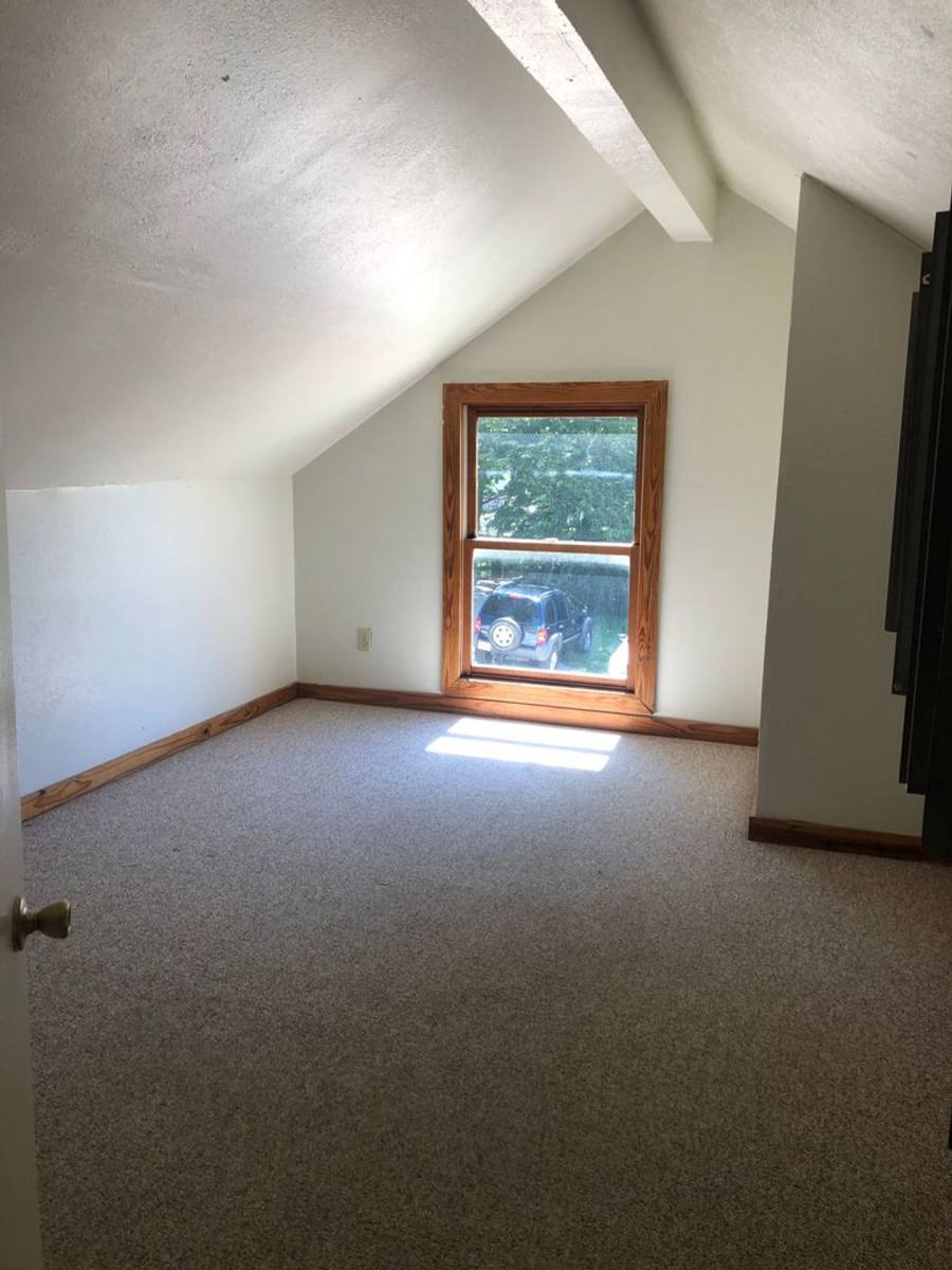 Apartment for rent at 204 E 16th St, Bloomington, IN 47408