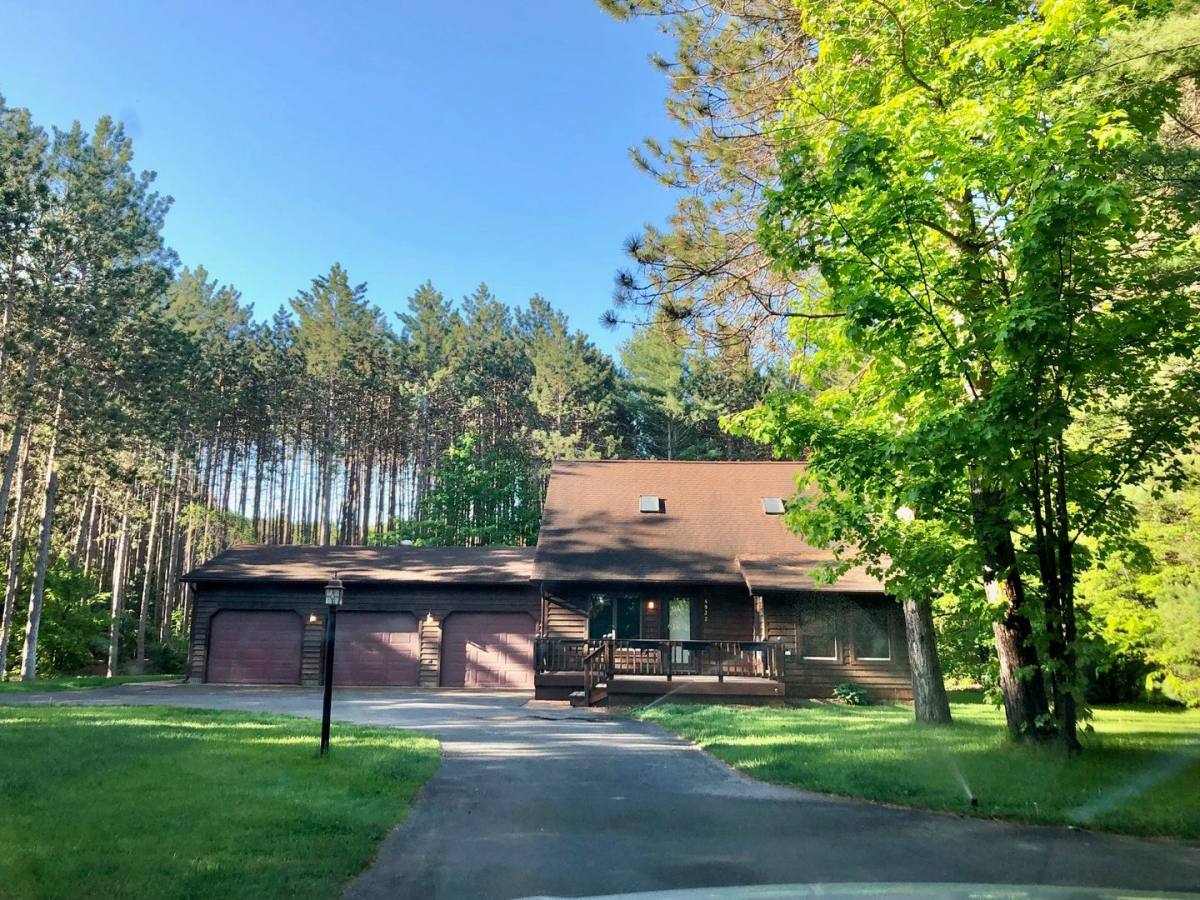 Apartment for rent at 4932 Pinespar Trail, Traverse City, MI 49685
