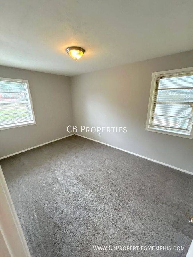 House for rent at 5457 Millbranch Rd, Memphis, TN 38116