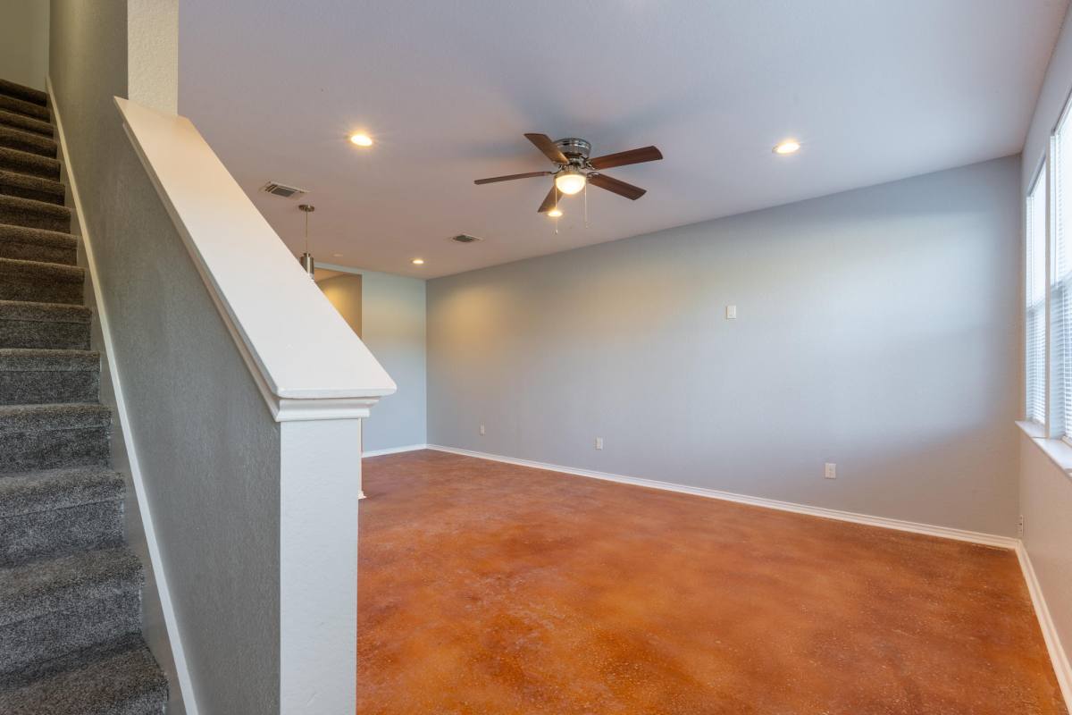 Apartment for rent at 6918 Crestway Dr #2, San Antonio, TX 78239