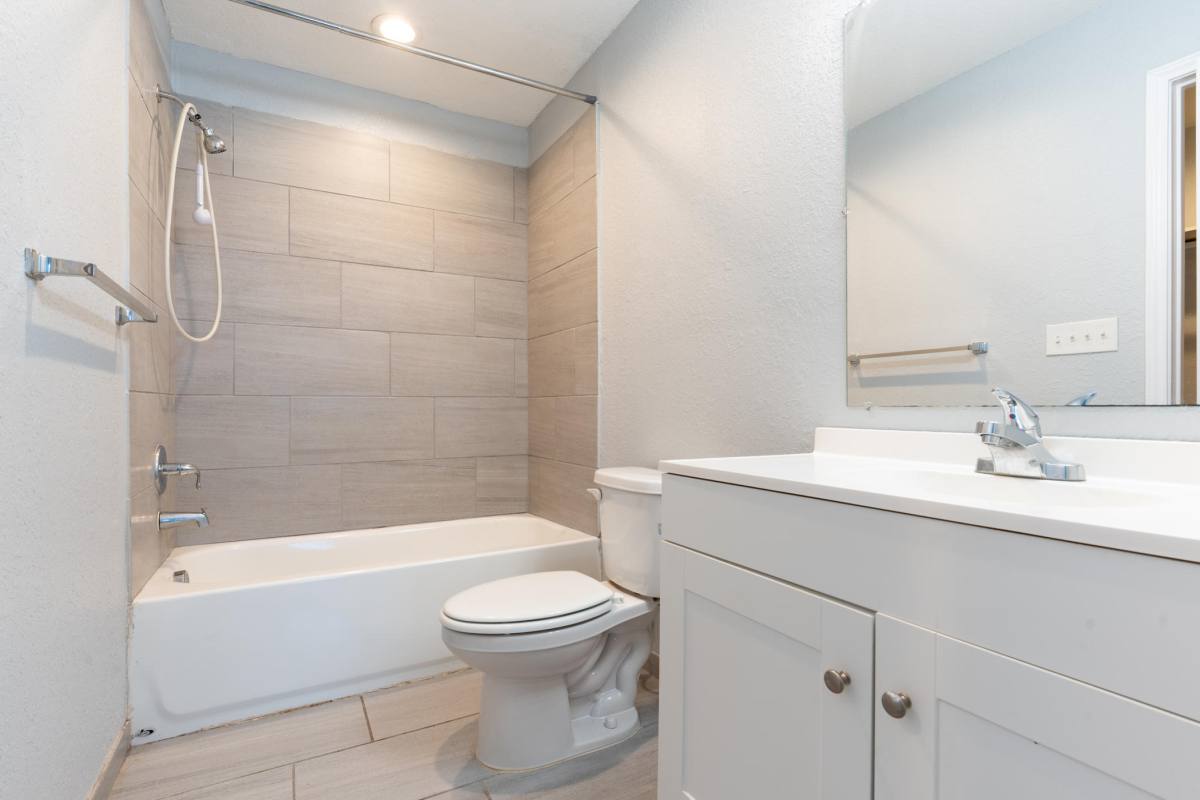 Apartment for rent at 6918 Crestway Dr #2, San Antonio, TX 78239