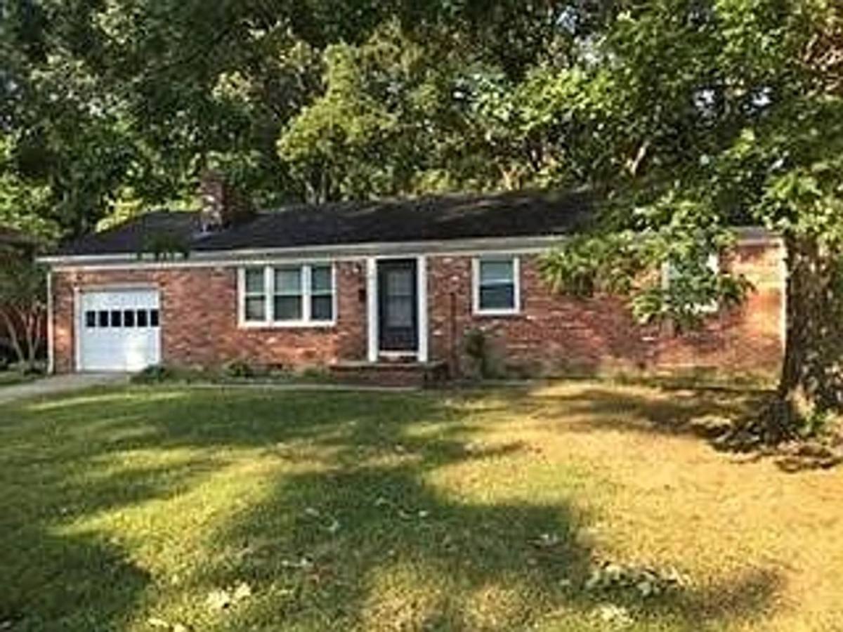 House for rent at 10 Mammoth Oak Rd, Newport News, VA 23606