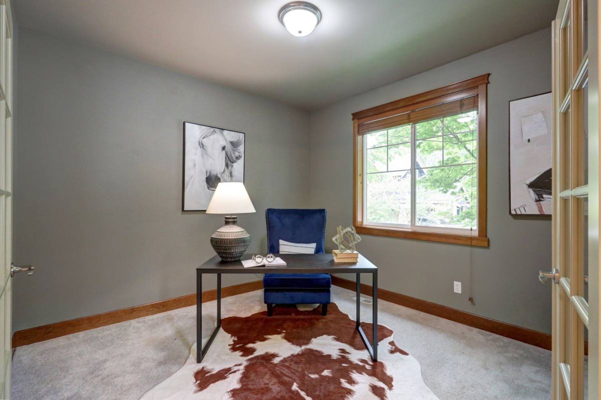 House for rent at 8827 NE 148th Place, Kenmore, WA 98028