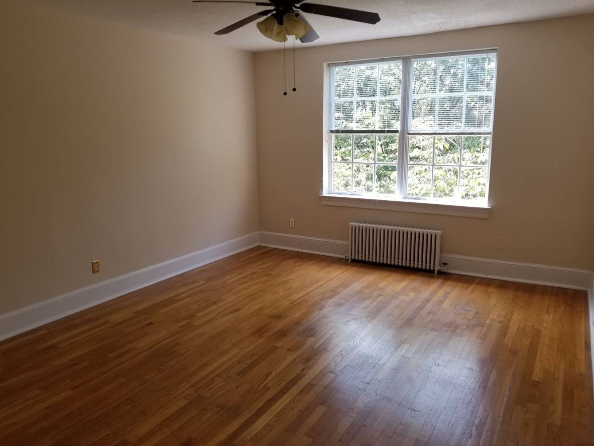 Apartment for rent at 2701-2705 Mount Vernon Ave, Alexandria, VA 22301