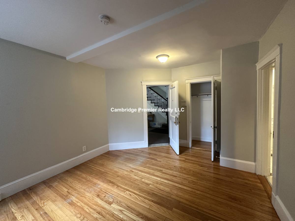 Apartment for rent at 156 Summer St #101, Somerville, MA 02143