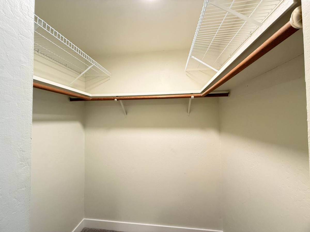Apartment for rent at 51 Essex St #11, San Anselmo, CA 94960