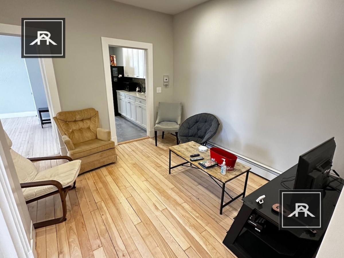 Apartment for rent at 1286 Commonwealth Ave #5, Allston, MA 02134