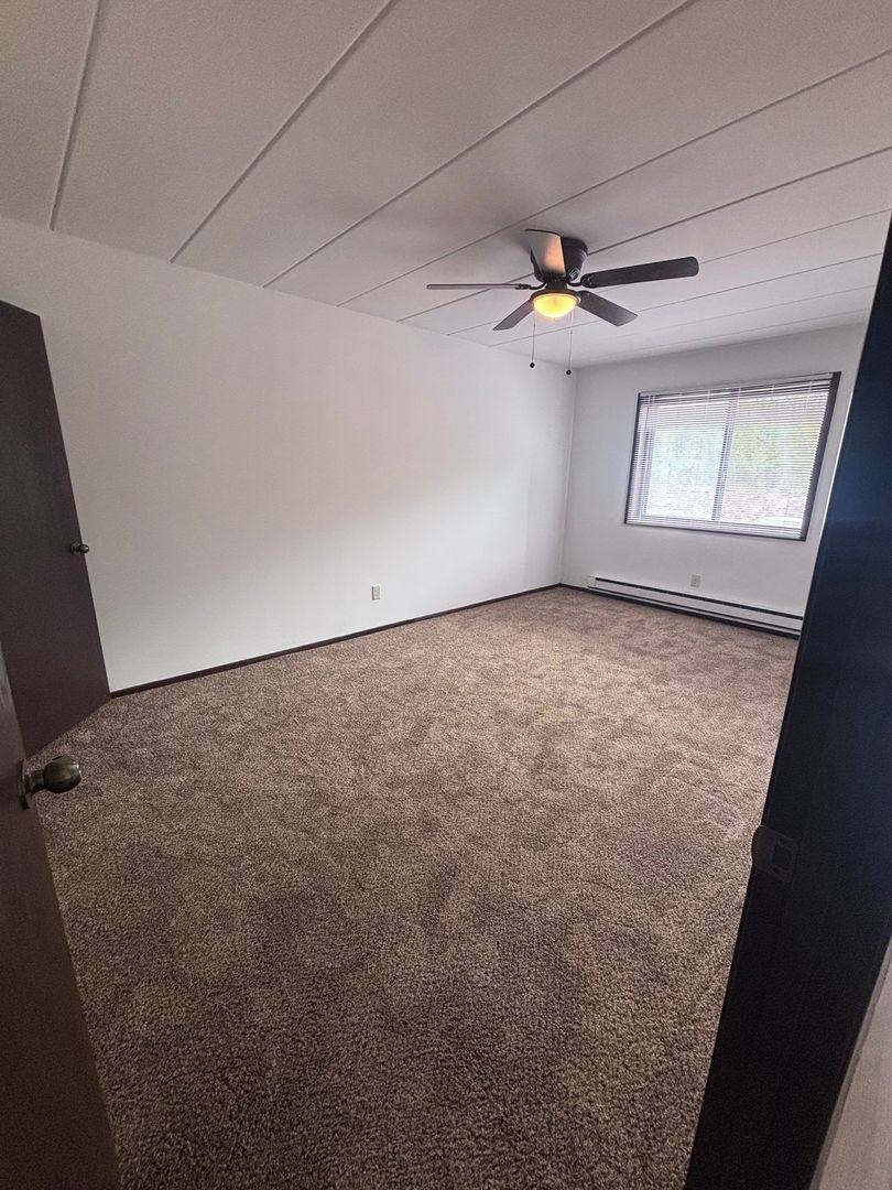 Apartment for rent at 2125 Meadow Lane, Schererville, IN 46375