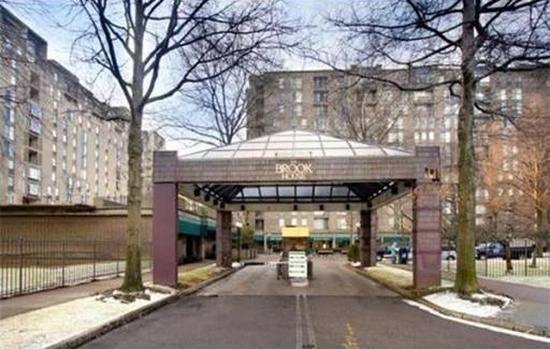 Apartment for rent at 33 Pond Ave #924, Brookline, MA 02445